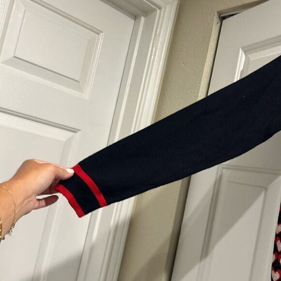 Chinti & Parker Navy/Red/White Heart Print Wool Sweater, Size Small - Picture 3 of 12